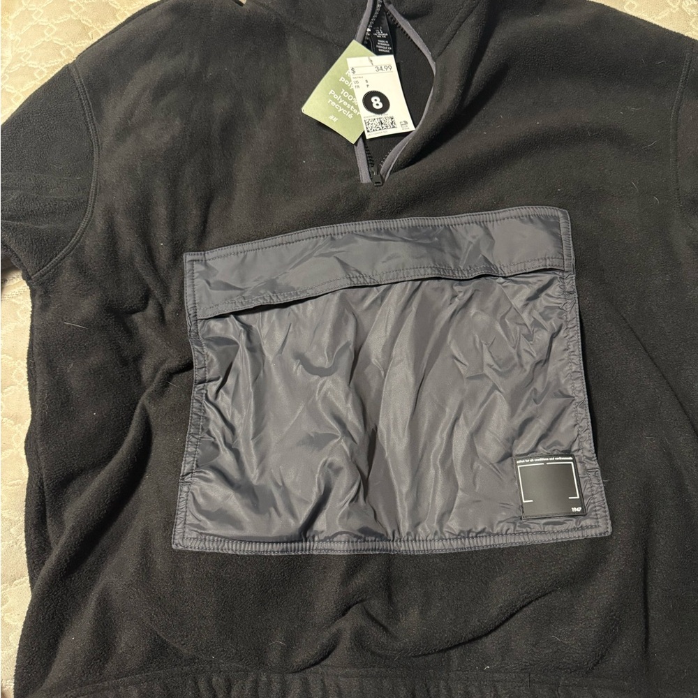H&M Black Relaxed Fit Fleece sweatshirt
